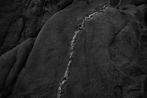 Monzogranite with Intrusive Sill, Joshua Tree National Park, CA