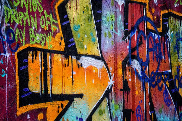 Graffiti, Aldeen Park Dam, Rockford, IL