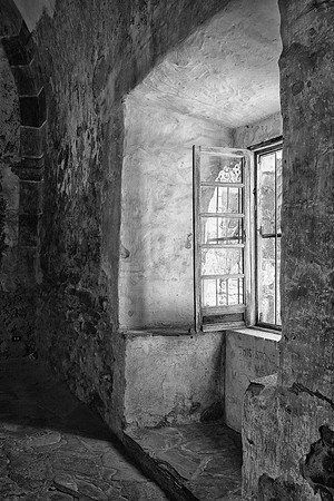 Granary Window, San Antonio Missions National Historic Park, San Antonio, TX (February 12, 2016, 2:07 pm)
