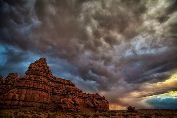 Morning Storm Over Hanksville, UT (September 11, 2016, 7:33 am)