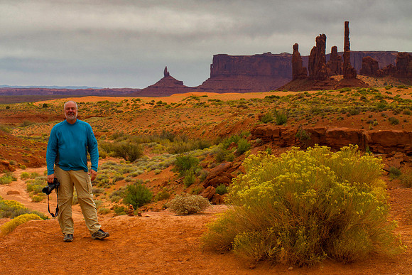 Photographing Totem Pole and Yei-bi-chei, Monument Valley, UT/AZ (2016)