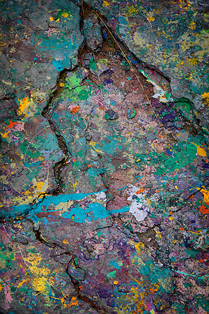 Graffiti, Aldeen Park Dam, Rockford, IL