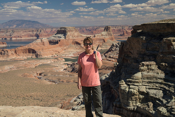 Sheryl at Ahlstrom Point Overlooking Gunsight Butte, Grand Staircase Escalante National Monument, UT (2018)