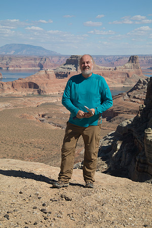 Dan at Ahlstrom Point Overlooking Gunsight Butte, Grand Staircase Escalante National Monument, UT (2018)