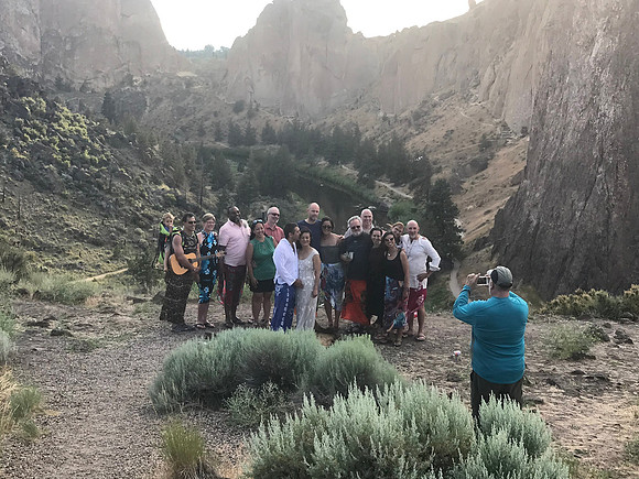 Dan Photographing Wedding Party, Bend, OR (2019)