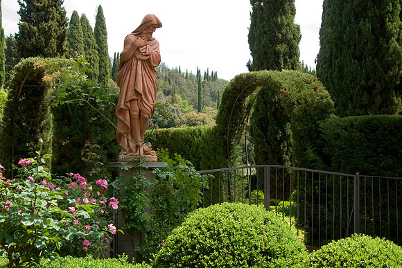 Vigna Maggio Gardens, Vitigliano, Italy