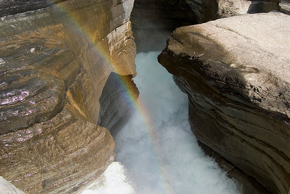 Rainbow, Mistaya Canyon, Banff National Park, Alberta, Canada