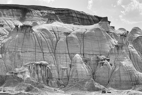 Eroded Wall, Bisti/De-Na-Zin Wilderness, NM