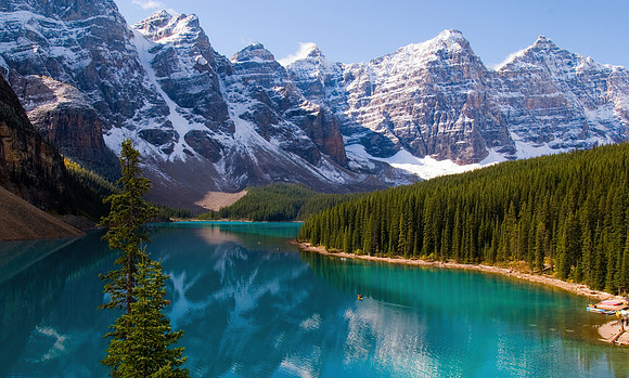 Moraine Lake, Valley of the Ten Peaks, Banff National Park, Alberta, Canada