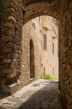 Arch, San Gimignano, Italy