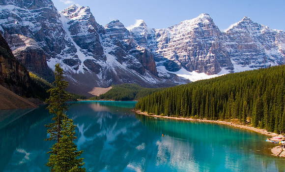 Moraine Lake, Valley of the Ten Peaks, Banff National Park, Alberta, Canada