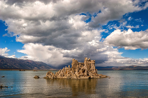 Tufa Forms at Mono Lake, CA