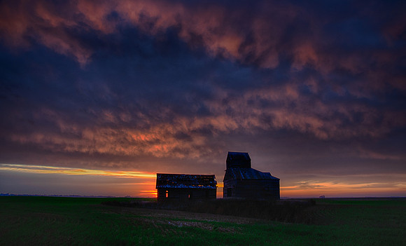 Sunset, Bottinueau County, ND
