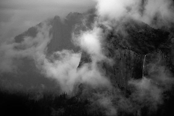 Bridalveil Falls, Tunnel View, Yosemite National Park, CA