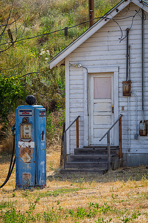 Old Pump, Pomeroy, WA